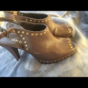 Vaneli leather Heels sz 7.5 N, peep toe